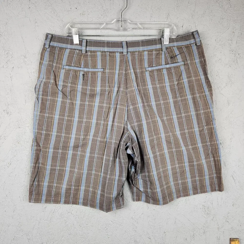 Vintage Nike Golf Shorts Mens 40 Brown Blue Plaid Performance Lightweight Logo